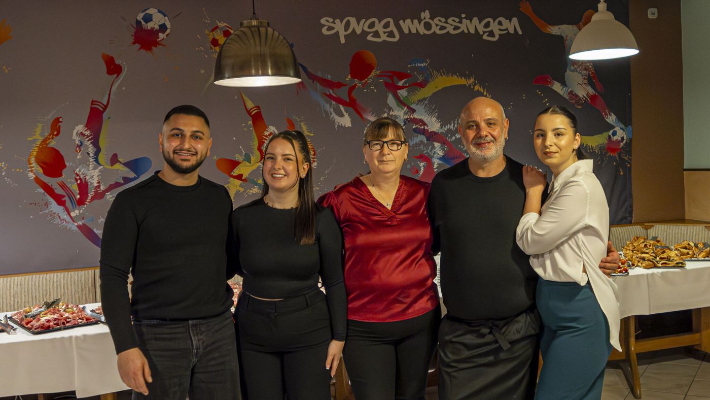 images/abteilungen/gesamtverein/News/er&ouml;ffnung_2024-11-15/20241115190453-R5D_4362-e.jpg#joomlaImage://local-images/abteilungen/gesamtverein/News/er&ouml;ffnung_2024-11-15/20241115190453-R5D_4362-e.jpg?width=2048&height=1152